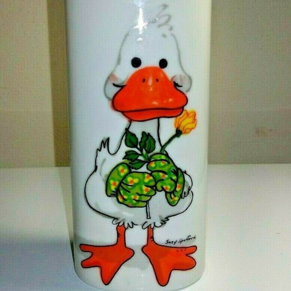 Vintage Enesco Suzy’s Zoo Duck Floral Ceramic Vase